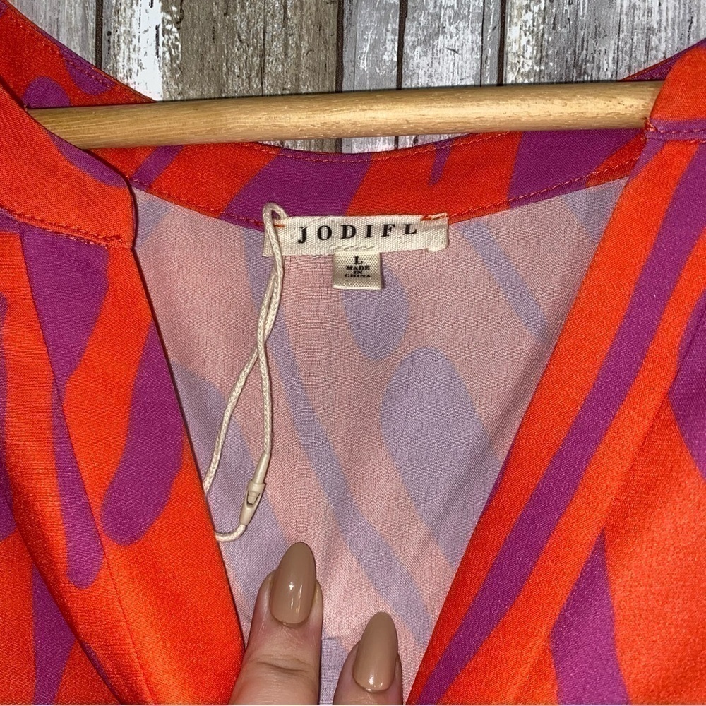 Jodifl Stacy Orange & Purple Tiger Oversized Blouse - Picture 5 of 5